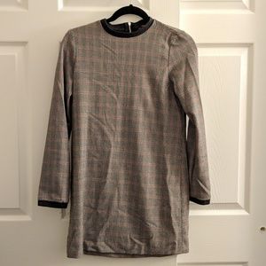 [Sold] Zara long sleeve pleated shirt dress